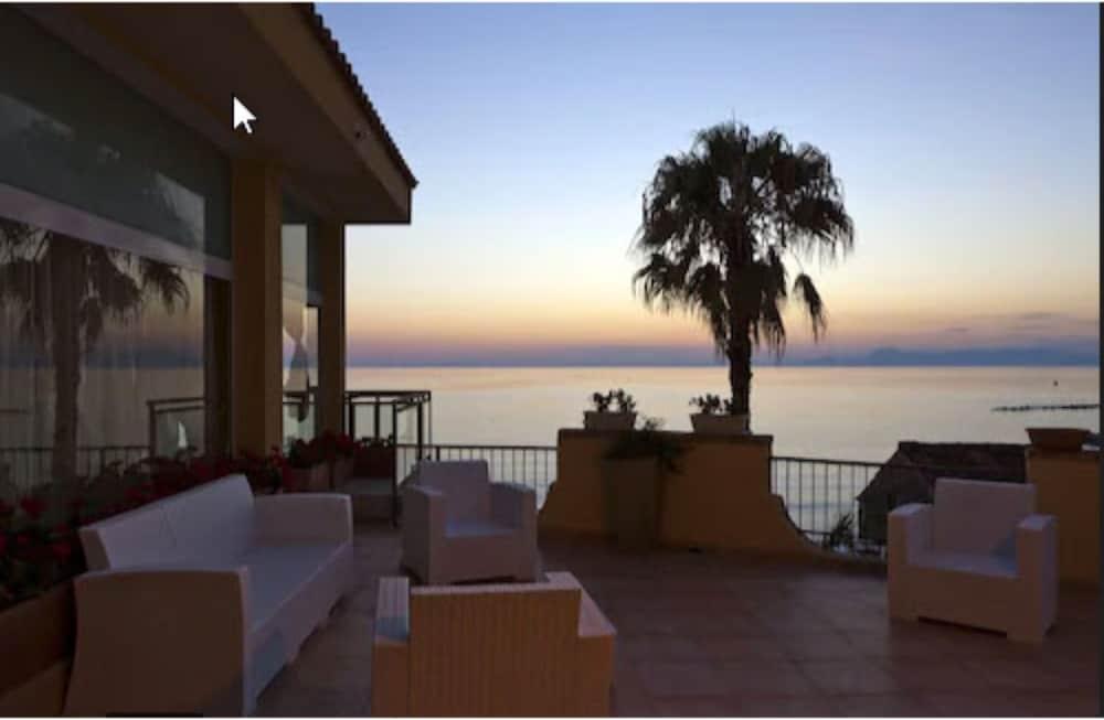 Grand Hotel Santa Maria Santa Maria di Castellabate Esterno foto